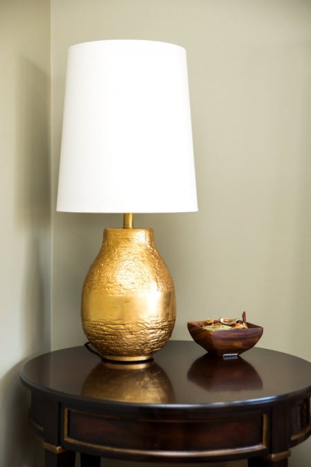 gold lamp